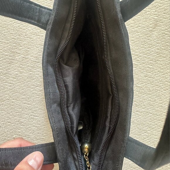 Salvatore Ferragamo vintage Vara handbag - Picture 3 of 5